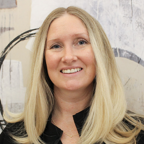 Lauren, Business Assistant